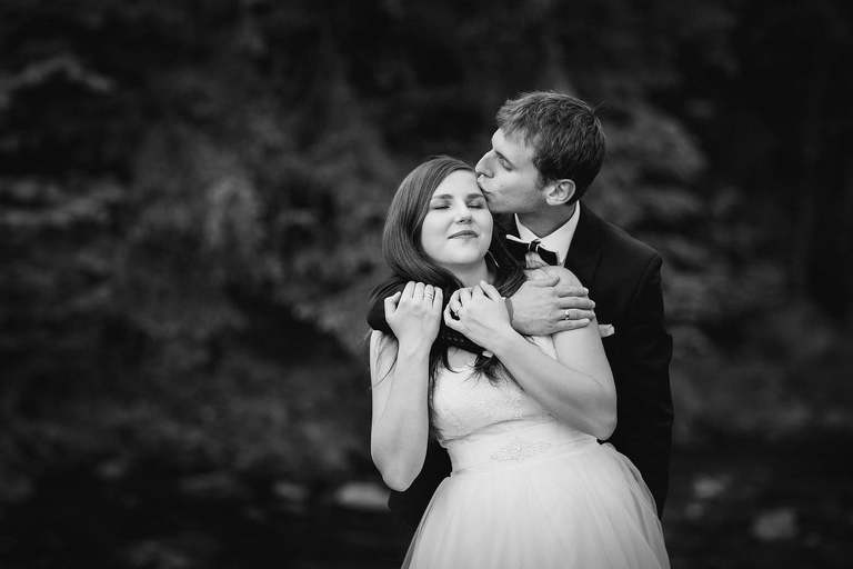 sesja slubna w gorach, plener slubny w gorach, sesje slubne w gorach, plener slubny w beskidach, sesja slubna w beskidach, romantyczna sesja o zachodzie slonca, plener o zachodzie slonca, zdjecia slubne w gorach, wedding photography, fotograf malopolska, fotograf plener krakow, dobry fotograf, zdjecia slubne bielsko, fotografia slubna bielsko, fotograf slubny bielsko, zdjecia slubne zywiec, fotografia slubna zywiec, fotograf slubny zywiec, zdjecia slubne slask, fotografia slubna slask, fotograf slubny slask, www.magiaobrazu.com, sesja zdjeciowa slub, magiaobrazu.com,