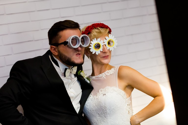 fotografia slubna bielsko, fotograf slubny slask, zdjecia slubne slask, zdjecia slubne bielsko, fotograf slubny slask, slub bazylice w piekarach, bazylika w piekarach, wesele u ostrowskich, sala weselna u ostrowskich siemianowice, fotografia slubna katowice, najlepszy fotograf slubny slask, zdjecia slubne katowice, zdjecia slubne zywiec, fotografia slubna, zdjecia slubne bielsko, fotograf slubny bielsko, fotografia slubna cieszyn, www.magiaobrazu.com, zdjecia slubne czechowice, fotografia slubna slask, zdjecia slubne zywiec, zdjecia slubne cieszyn, dwoch fotografow na slub,