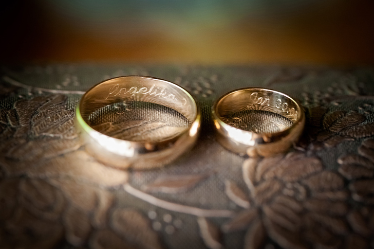 Anna i Jacek Bieniek; fotograf slubny slask; dwoje fotografow na slub; fotografowie slubni slask; fotograf slubny bielsko; fotografia slubna, reportaz slubny, www.magiaobrazu.com, zdjecia slubne, fotoreportaz slubny; fotograf pszczyna; zdjecia slubne bielsko; osp bestwina