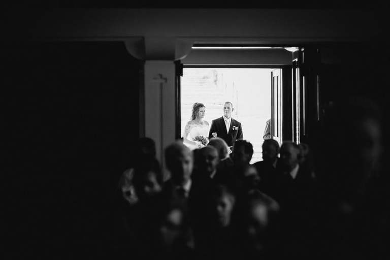 Anna i Jacek Bieniek; fotograf slubny slask; dwoje fotografow na slub; fotografowie slubni slask; fotograf slubny bielsko; fotografia slubna, reportaz slubny, www.magiaobrazu.com, zdjecia slubne, fotoreportaz slubny; fotograf pszczyna; zdjecia slubne bielsko; osp bestwina