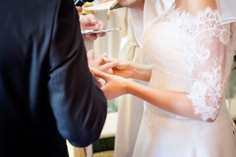 Anna i Jacek Bieniek; fotograf slubny slask; dwoje fotografow na slub; fotografowie slubni slask; fotograf slubny bielsko; fotografia slubna, reportaz slubny, www.magiaobrazu.com, zdjecia slubne, fotoreportaz slubny; fotograf pszczyna; zdjecia slubne bielsko; osp bestwina