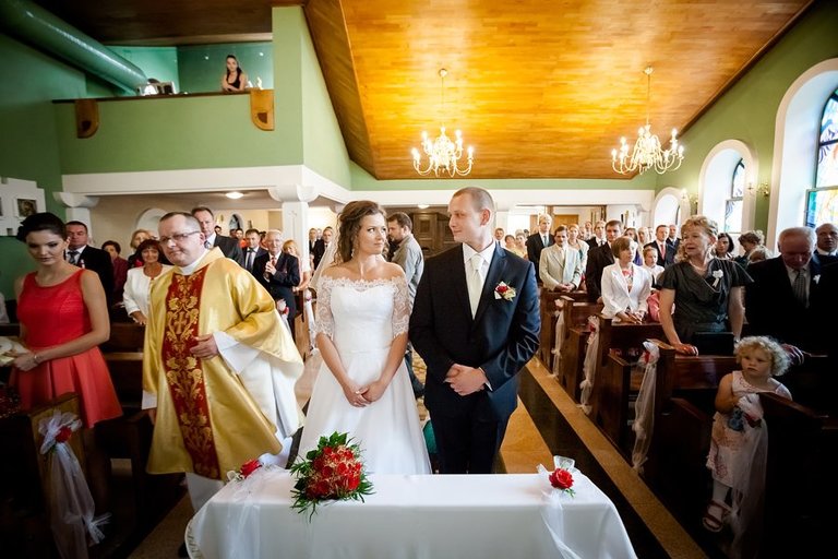 Anna i Jacek Bieniek; fotograf slubny slask; dwoje fotografow na slub; fotografowie slubni slask; fotograf slubny bielsko; fotografia slubna, reportaz slubny, www.magiaobrazu.com, zdjecia slubne, fotoreportaz slubny; fotograf pszczyna; zdjecia slubne bielsko; osp bestwina