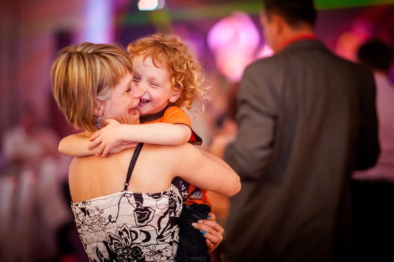 Anna i Jacek Bieniek; fotograf slubny slask; dwoje fotografow na slub; fotografowie slubni slask; fotograf slubny bielsko; fotografia slubna, reportaz slubny, www.magiaobrazu.com, zdjecia slubne, fotoreportaz slubny; fotograf pszczyna; zdjecia slubne bielsko; osp bestwina