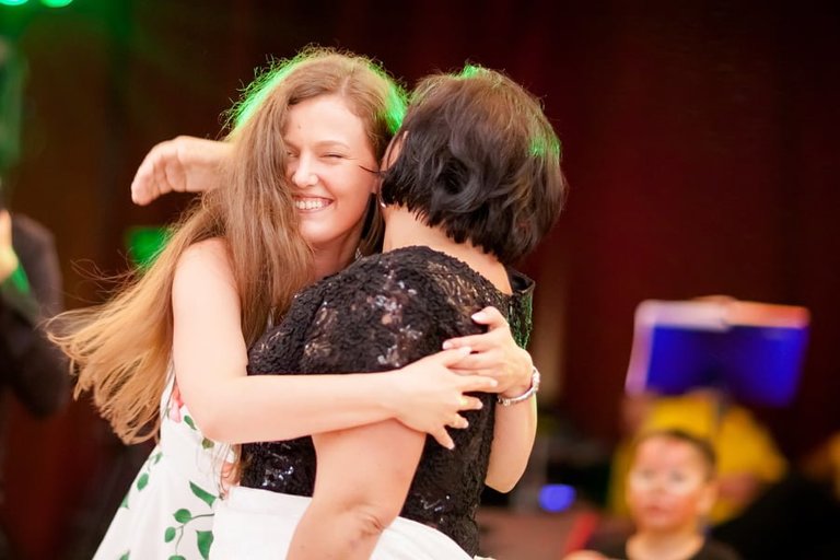 Anna i Jacek Bieniek; fotograf slubny slask; dwoje fotografow na slub; fotografowie slubni slask; fotograf slubny bielsko; fotografia slubna, reportaz slubny, www.magiaobrazu.com, zdjecia slubne, fotoreportaz slubny; fotograf pszczyna; zdjecia slubne bielsko; osp bestwina