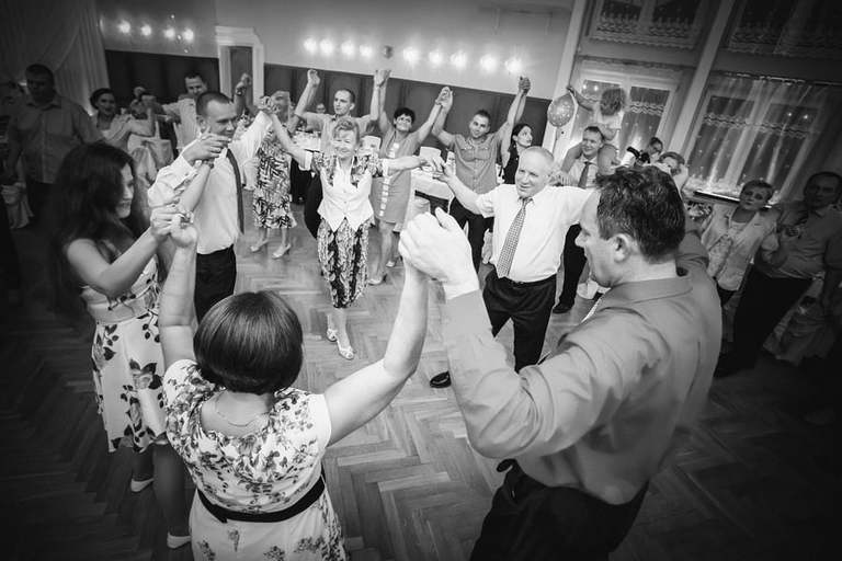 Anna i Jacek Bieniek; fotograf slubny slask; dwoje fotografow na slub; fotografowie slubni slask; fotograf slubny bielsko; fotografia slubna, reportaz slubny, www.magiaobrazu.com, zdjecia slubne, fotoreportaz slubny; fotograf pszczyna; zdjecia slubne bielsko; osp bestwina