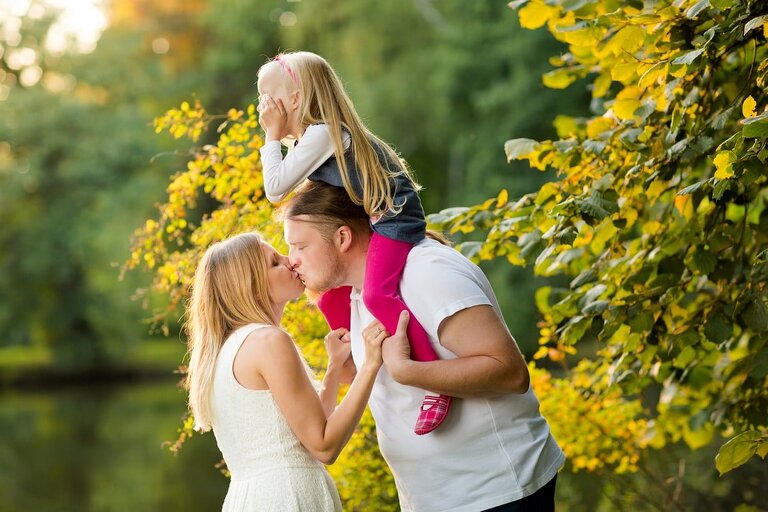 lifestylowa sesja rodzinna pszczyna, lifestylowe sesje rodzinne pszczyna, sesje dzieciece pszczyna, zdjecia dzieciece pszczyna, fotografia noworodkowa pszczyna, sesja rodzinna bielsko, fotografia rodzinna śląsk, zdjęcia portretowe pszczyna, sesja portretowa bielsko, zdjęcia w plenerze bielsko, rodzina w plenerze sląsk, fotografia dziecięca bielsko, zdjęcia dzieci bielsko, fotografia rodzinna bielsko-biala, fotografia rodzinna slask, zdjecia ludzi slask, zdjecia dla rodzin, fotograf fotograf rodzinny slask, , fotograf czechowice, fotografia bielsko, zdjecia slask, www.magiaobrazu.com,