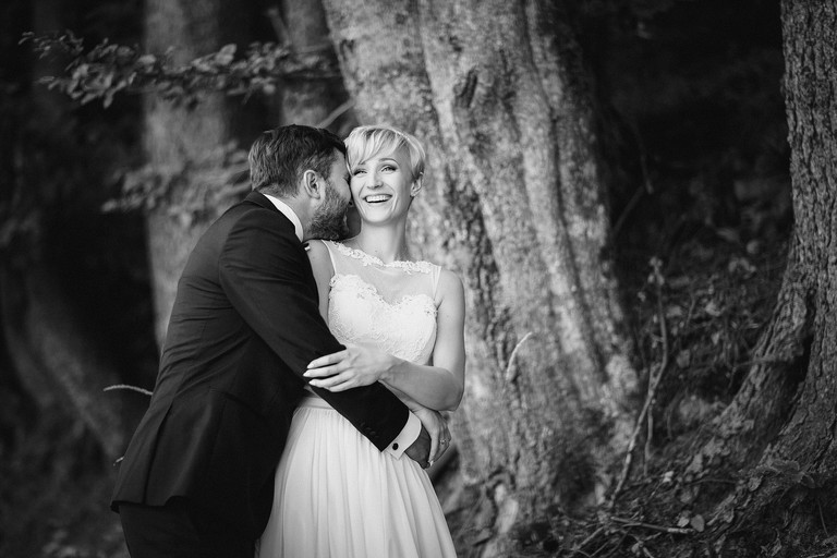 sesja slubna w gorach, plener slubny w gorach, sesja slubna w beskidach, plener slubny beskidy, zdjecia slubne zywiec, fotografia slubna slask, zdjecia slubne slask, romantyczny plener slubny, fotograf slubny bielsko, plener slubny w lesie slask, sesja slubna w lesie slask, plener slubny las slask, fotografia slubna slask, zdjecia slubne slask, fotografia slubna katowice, zdjecia slubne katowice, romantyczna sesja slubna slask, zdjecia slubne bielsko, fotografia slubna bielsko, oryginalny plener slubny, oryginalna sesja slubna, www.magiaobrazu.com, Anna i Jacek Bieniek,