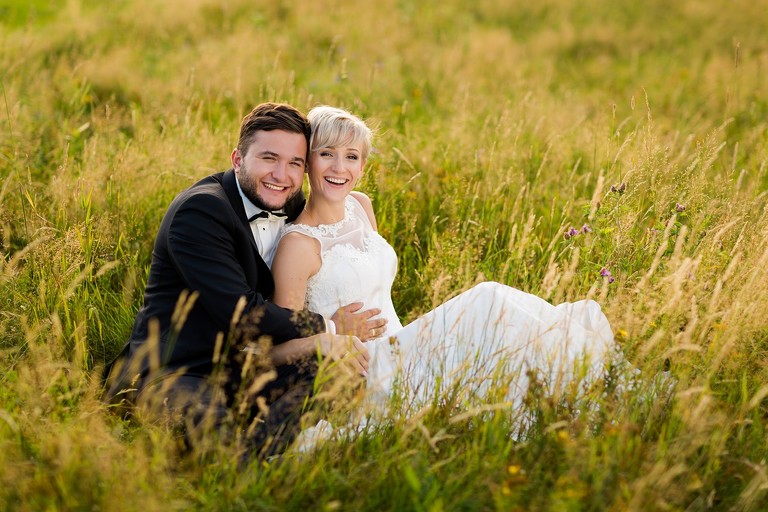 sesja slubna w gorach, plener slubny w gorach, sesja slubna w beskidach, plener slubny beskidy, zdjecia slubne zywiec, fotografia slubna slask, zdjecia slubne slask, romantyczny plener slubny, fotograf slubny bielsko, plener slubny w lesie slask, sesja slubna w lesie slask, plener slubny las slask, fotografia slubna slask, zdjecia slubne slask, fotografia slubna katowice, zdjecia slubne katowice, romantyczna sesja slubna slask, zdjecia slubne bielsko, fotografia slubna bielsko, oryginalny plener slubny, oryginalna sesja slubna, www.magiaobrazu.com, Anna i Jacek Bieniek,