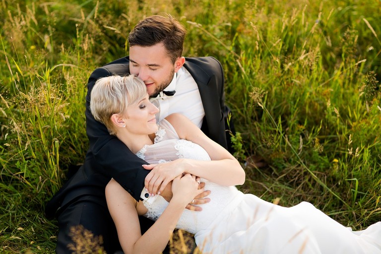 sesja slubna w gorach, plener slubny w gorach, sesja slubna w beskidach, plener slubny beskidy, zdjecia slubne zywiec, fotografia slubna slask, zdjecia slubne slask, romantyczny plener slubny, fotograf slubny bielsko, plener slubny w lesie slask, sesja slubna w lesie slask, plener slubny las slask, fotografia slubna slask, zdjecia slubne slask, fotografia slubna katowice, zdjecia slubne katowice, romantyczna sesja slubna slask, zdjecia slubne bielsko, fotografia slubna bielsko, oryginalny plener slubny, oryginalna sesja slubna, www.magiaobrazu.com, Anna i Jacek Bieniek,