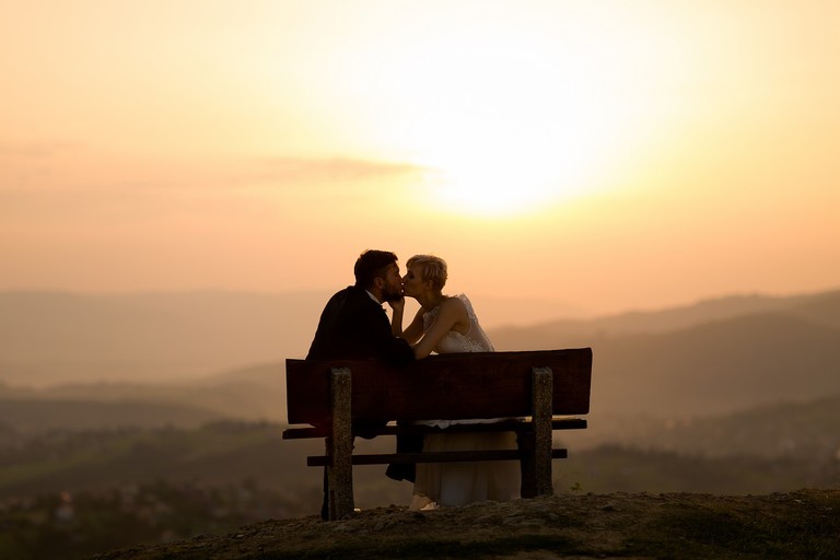 sesja slubna w gorach, plener slubny w gorach, sesja slubna w beskidach, plener slubny beskidy, zdjecia slubne zywiec, fotografia slubna slask, zdjecia slubne slask, romantyczny plener slubny, fotograf slubny bielsko, plener slubny w lesie slask, sesja slubna w lesie slask, plener slubny las slask, fotografia slubna slask, zdjecia slubne slask, fotografia slubna katowice, zdjecia slubne katowice, romantyczna sesja slubna slask, zdjecia slubne bielsko, fotografia slubna bielsko, oryginalny plener slubny, oryginalna sesja slubna, www.magiaobrazu.com, Anna i Jacek Bieniek,