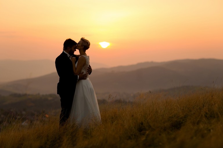 sesja slubna w gorach, plener slubny w gorach, sesja slubna w beskidach, plener slubny beskidy, zdjecia slubne zywiec, fotografia slubna slask, zdjecia slubne slask, romantyczny plener slubny, fotograf slubny bielsko, plener slubny w lesie slask, sesja slubna w lesie slask, plener slubny las slask, fotografia slubna slask, zdjecia slubne slask, fotografia slubna katowice, zdjecia slubne katowice, romantyczna sesja slubna slask, zdjecia slubne bielsko, fotografia slubna bielsko, oryginalny plener slubny, oryginalna sesja slubna, www.magiaobrazu.com, Anna i Jacek Bieniek,