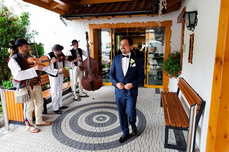 fotografia slubna szczyrk, zdjecia slubne szczyrk, slub w kosciele na gorce w szczyrku, wesele whotelu meta szczyrk, hotel meta szczyrk, kosciol na gorce szczyrk, fotograf slubny zakopane, zdjecia slubne zakopane, fotografia slubna zakopane, zdjecia slubne bielsko, fotograf slubny bielsko, fotografia slubna cieszyn, www.magiaobrazu.com, zdjecia slubne bielsko, fotografia slubna slask, zdjecia slubne zywiec, zdjecia slubne cieszyn, dwoch fotografow na slub, zdjecia slubne slask,