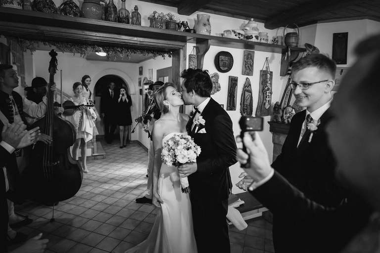 fotografia slubna szczyrk, zdjecia slubne szczyrk, slub w kosciele na gorce w szczyrku, wesele whotelu meta szczyrk, hotel meta szczyrk, kosciol na gorce szczyrk, fotograf slubny zakopane, zdjecia slubne zakopane, fotografia slubna zakopane, zdjecia slubne bielsko, fotograf slubny bielsko, fotografia slubna cieszyn, www.magiaobrazu.com, zdjecia slubne bielsko, fotografia slubna slask, zdjecia slubne zywiec, zdjecia slubne cieszyn, dwoch fotografow na slub, zdjecia slubne slask,