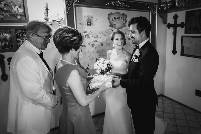 fotografia slubna szczyrk, zdjecia slubne szczyrk, slub w kosciele na gorce w szczyrku, wesele whotelu meta szczyrk, hotel meta szczyrk, kosciol na gorce szczyrk, fotograf slubny zakopane, zdjecia slubne zakopane, fotografia slubna zakopane, zdjecia slubne bielsko, fotograf slubny bielsko, fotografia slubna cieszyn, www.magiaobrazu.com, zdjecia slubne bielsko, fotografia slubna slask, zdjecia slubne zywiec, zdjecia slubne cieszyn, dwoch fotografow na slub, zdjecia slubne slask,