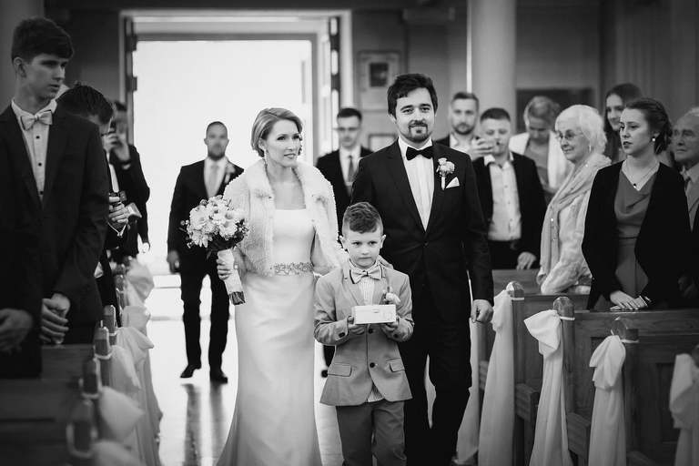 fotografia slubna szczyrk, zdjecia slubne szczyrk, slub w kosciele na gorce w szczyrku, wesele whotelu meta szczyrk, hotel meta szczyrk, kosciol na gorce szczyrk, fotograf slubny zakopane, zdjecia slubne zakopane, fotografia slubna zakopane, zdjecia slubne bielsko, fotograf slubny bielsko, fotografia slubna cieszyn, www.magiaobrazu.com, zdjecia slubne bielsko, fotografia slubna slask, zdjecia slubne zywiec, zdjecia slubne cieszyn, dwoch fotografow na slub, zdjecia slubne slask,