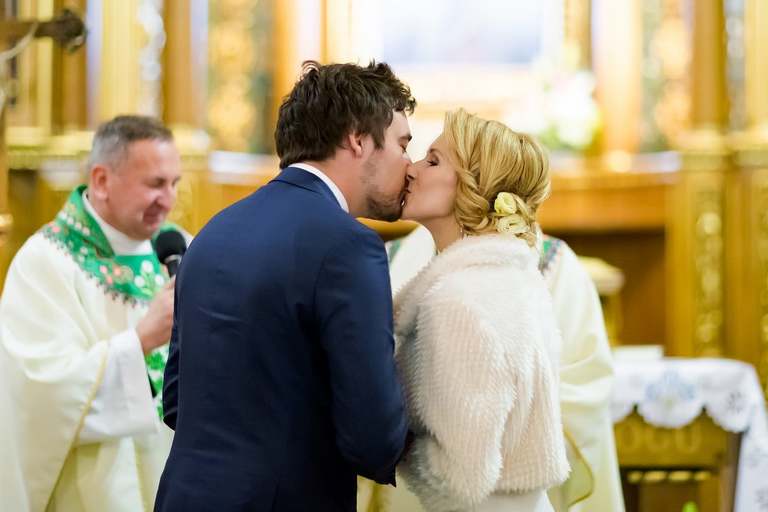 fotografia slubna szczyrk, zdjecia slubne szczyrk, slub w kosciele na gorce w szczyrku, wesele whotelu meta szczyrk, hotel meta szczyrk, kosciol na gorce szczyrk, fotograf slubny zakopane, zdjecia slubne zakopane, fotografia slubna zakopane, zdjecia slubne bielsko, fotograf slubny bielsko, fotografia slubna cieszyn, www.magiaobrazu.com, zdjecia slubne bielsko, fotografia slubna slask, zdjecia slubne zywiec, zdjecia slubne cieszyn, dwoch fotografow na slub, zdjecia slubne slask,