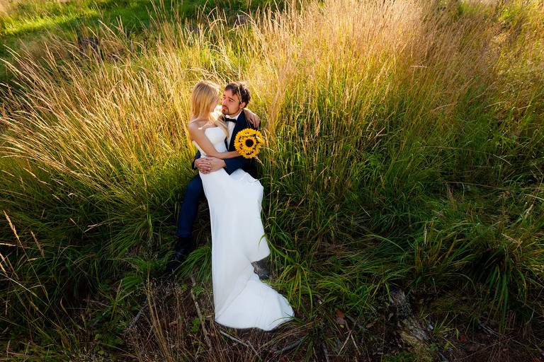 plener slubny o swicie, sesja slubna wschod slonca, plener slubny szczyrk, zdjecia slubne szczyrk, fotografia slubna szczyrk, sesja slubna w gorach, plener slubny w gorach, sesja slubna w beskidach, plener slubny beskidy, zdjecia slubne zywiec, fotografia slubna slask, zdjecia slubne slask, romantyczny plener slubny, fotograf slubny bielsko, plener slubny w lesie slask, sesja slubna w lesie slask, plener slubny las slask, fotografia slubna slask, zdjecia slubne slask, fotografia slubna katowice, zdjecia slubne katowice, romantyczna sesja slubna slask, zdjecia slubne bielsko, fotografia slubna bielsko, oryginalny plener slubny, oryginalna sesja slubna, www.magiaobrazu.com, Anna i Jacek Bieniek,