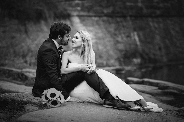 plener slubny o swicie, sesja slubna wschod slonca, plener slubny szczyrk, zdjecia slubne szczyrk, fotografia slubna szczyrk, sesja slubna w gorach, plener slubny w gorach, sesja slubna w beskidach, plener slubny beskidy, zdjecia slubne zywiec, fotografia slubna slask, zdjecia slubne slask, romantyczny plener slubny, fotograf slubny bielsko, plener slubny w lesie slask, sesja slubna w lesie slask, plener slubny las slask, fotografia slubna slask, zdjecia slubne slask, fotografia slubna katowice, zdjecia slubne katowice, romantyczna sesja slubna slask, zdjecia slubne bielsko, fotografia slubna bielsko, oryginalny plener slubny, oryginalna sesja slubna, www.magiaobrazu.com, Anna i Jacek Bieniek,