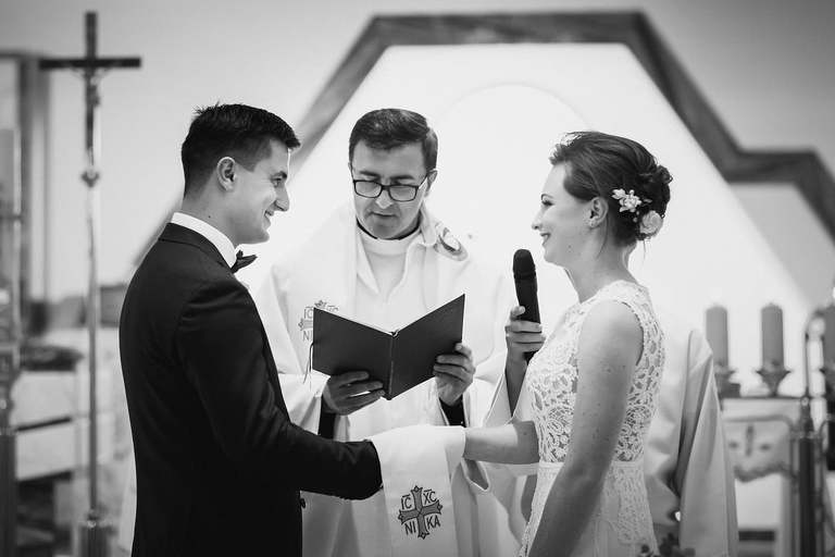 fotografia slubna bielsko, zdjecia slubne bielsko, fotograf slubny slask, zdjecia slubne slask,, slub w kosciele w kobielicach, wesele w karczmie kuban goczalkowice, wesele w goczalkowicach, fotografia slubna katowice, zdjecia slubne katowice, zdjecia slubne zywiec, fotografia slubna, zdjecia slubne bielsko, fotograf slubny bielsko, fotograf slubny cieszyn, fotografia slubna cieszyn, www.magiaobrazu.com, zdjecia slubne czechowice, fotografia slubna slask, zdjecia slubne zywiec, zdjecia slubne cieszyn, dwoch fotografow na slub,