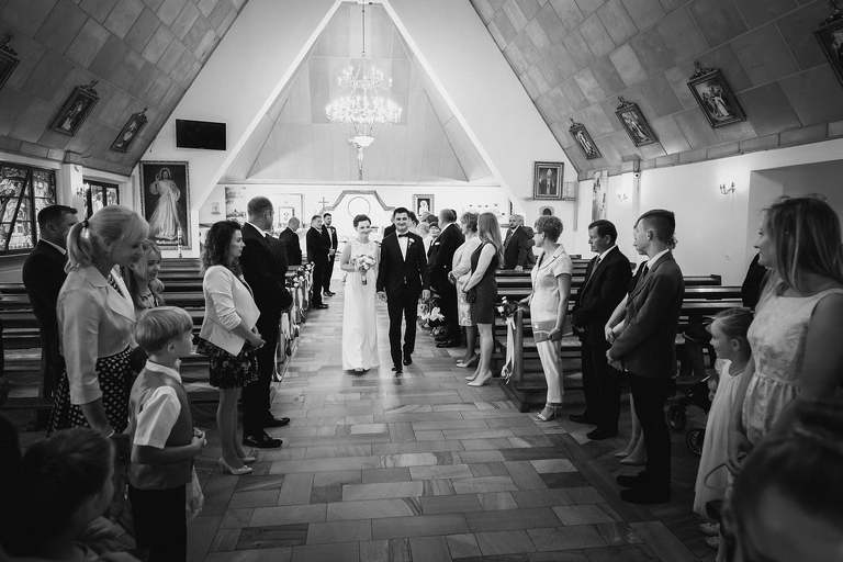 fotografia slubna bielsko, zdjecia slubne bielsko, fotograf slubny slask, zdjecia slubne slask,, slub w kosciele w kobielicach, wesele w karczmie kuban goczalkowice, wesele w goczalkowicach, fotografia slubna katowice, zdjecia slubne katowice, zdjecia slubne zywiec, fotografia slubna, zdjecia slubne bielsko, fotograf slubny bielsko, fotograf slubny cieszyn, fotografia slubna cieszyn, www.magiaobrazu.com, zdjecia slubne czechowice, fotografia slubna slask, zdjecia slubne zywiec, zdjecia slubne cieszyn, dwoch fotografow na slub,