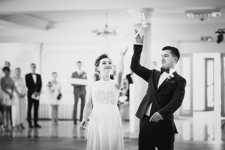 fotografia slubna bielsko, zdjecia slubne bielsko, fotograf slubny slask, zdjecia slubne slask,, slub w kosciele w kobielicach, wesele w karczmie kuban goczalkowice, wesele w goczalkowicach, fotografia slubna katowice, zdjecia slubne katowice, zdjecia slubne zywiec, fotografia slubna, zdjecia slubne bielsko, fotograf slubny bielsko, fotograf slubny cieszyn, fotografia slubna cieszyn, www.magiaobrazu.com, zdjecia slubne czechowice, fotografia slubna slask, zdjecia slubne zywiec, zdjecia slubne cieszyn, dwoch fotografow na slub,