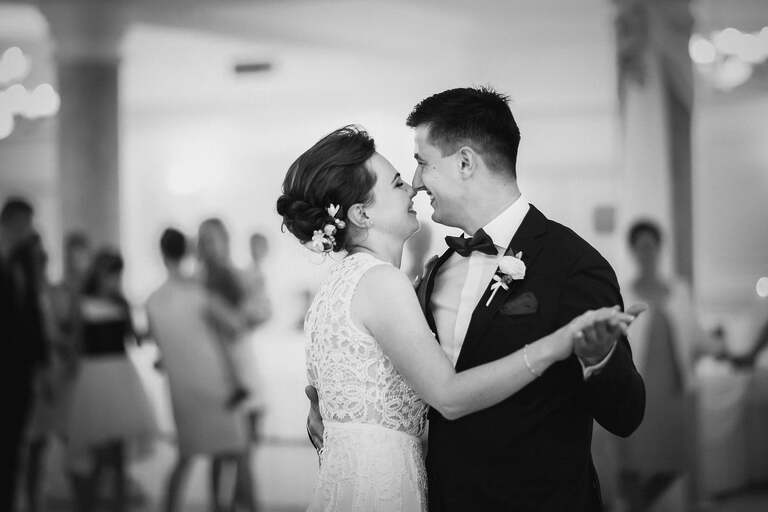 fotografia slubna bielsko, zdjecia slubne bielsko, fotograf slubny slask, zdjecia slubne slask,, slub w kosciele w kobielicach, wesele w karczmie kuban goczalkowice, wesele w goczalkowicach, fotografia slubna katowice, zdjecia slubne katowice, zdjecia slubne zywiec, fotografia slubna, zdjecia slubne bielsko, fotograf slubny bielsko, fotograf slubny cieszyn, fotografia slubna cieszyn, www.magiaobrazu.com, zdjecia slubne czechowice, fotografia slubna slask, zdjecia slubne zywiec, zdjecia slubne cieszyn, dwoch fotografow na slub,