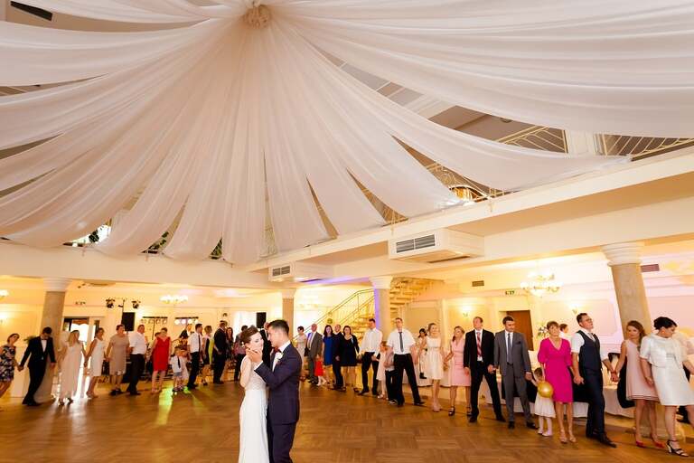 fotografia slubna bielsko, zdjecia slubne bielsko, fotograf slubny slask, zdjecia slubne slask,, slub w kosciele w kobielicach, wesele w karczmie kuban goczalkowice, wesele w goczalkowicach, fotografia slubna katowice, zdjecia slubne katowice, zdjecia slubne zywiec, fotografia slubna, zdjecia slubne bielsko, fotograf slubny bielsko, fotograf slubny cieszyn, fotografia slubna cieszyn, www.magiaobrazu.com, zdjecia slubne czechowice, fotografia slubna slask, zdjecia slubne zywiec, zdjecia slubne cieszyn, dwoch fotografow na slub,