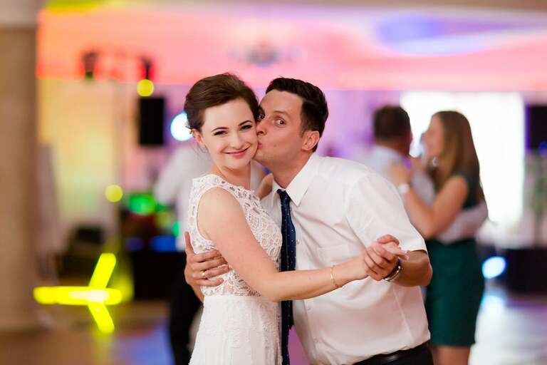 fotografia slubna bielsko, zdjecia slubne bielsko, fotograf slubny slask, zdjecia slubne slask,, slub w kosciele w kobielicach, wesele w karczmie kuban goczalkowice, wesele w goczalkowicach, fotografia slubna katowice, zdjecia slubne katowice, zdjecia slubne zywiec, fotografia slubna, zdjecia slubne bielsko, fotograf slubny bielsko, fotograf slubny cieszyn, fotografia slubna cieszyn, www.magiaobrazu.com, zdjecia slubne czechowice, fotografia slubna slask, zdjecia slubne zywiec, zdjecia slubne cieszyn, dwoch fotografow na slub,