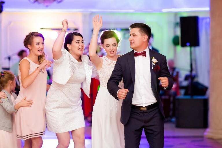 fotografia slubna bielsko, zdjecia slubne bielsko, fotograf slubny slask, zdjecia slubne slask,, slub w kosciele w kobielicach, wesele w karczmie kuban goczalkowice, wesele w goczalkowicach, fotografia slubna katowice, zdjecia slubne katowice, zdjecia slubne zywiec, fotografia slubna, zdjecia slubne bielsko, fotograf slubny bielsko, fotograf slubny cieszyn, fotografia slubna cieszyn, www.magiaobrazu.com, zdjecia slubne czechowice, fotografia slubna slask, zdjecia slubne zywiec, zdjecia slubne cieszyn, dwoch fotografow na slub,