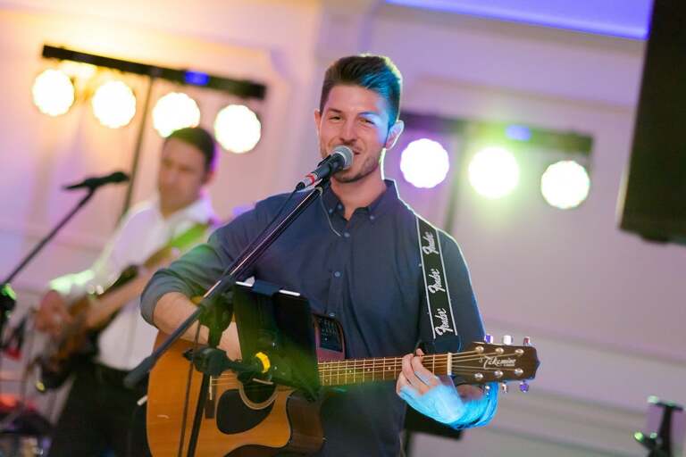 fotografia slubna bielsko, zdjecia slubne bielsko, fotograf slubny slask, zdjecia slubne slask,, slub w kosciele w kobielicach, wesele w karczmie kuban goczalkowice, wesele w goczalkowicach, fotografia slubna katowice, zdjecia slubne katowice, zdjecia slubne zywiec, fotografia slubna, zdjecia slubne bielsko, fotograf slubny bielsko, fotograf slubny cieszyn, fotografia slubna cieszyn, www.magiaobrazu.com, zdjecia slubne czechowice, fotografia slubna slask, zdjecia slubne zywiec, zdjecia slubne cieszyn, dwoch fotografow na slub,