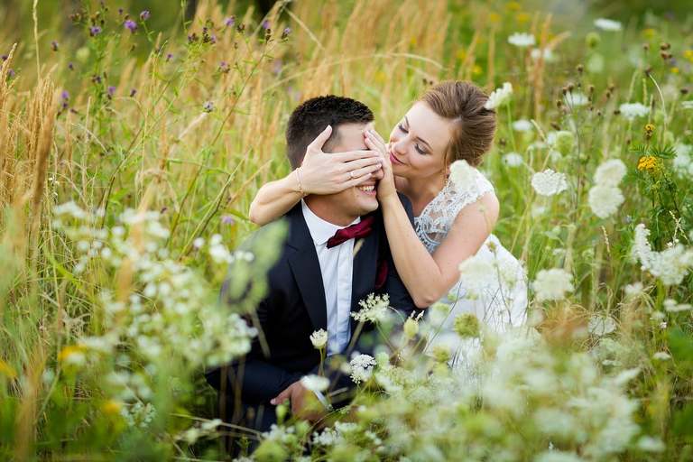 zdjecia slubne zywiec, romantyczny plener slubny, fotograf slubny bielsko, plener slubny w lesie slask, sesja slubna w lesie slask, plener slubny las slask, sesja slubna nad jeziorem slask, fotografia slubna slask, zdjecia slubne slask, fotografia slubna katowice, zdjecia slubne katowice, romantyczna sesja slubna slask, zdjecia slubne bielsko, fotografia slubna bielsko, oryginalny plener slubny, oryginalna sesja slubna, www.magiaobrazu.com, Anna i Jacek Bieniek,