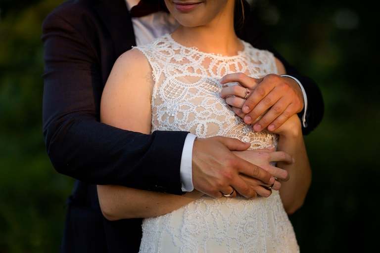 zdjecia slubne zywiec, romantyczny plener slubny, fotograf slubny bielsko, plener slubny w lesie slask, sesja slubna w lesie slask, plener slubny las slask, sesja slubna nad jeziorem slask, fotografia slubna slask, zdjecia slubne slask, fotografia slubna katowice, zdjecia slubne katowice, romantyczna sesja slubna slask, zdjecia slubne bielsko, fotografia slubna bielsko, oryginalny plener slubny, oryginalna sesja slubna, www.magiaobrazu.com, Anna i Jacek Bieniek,