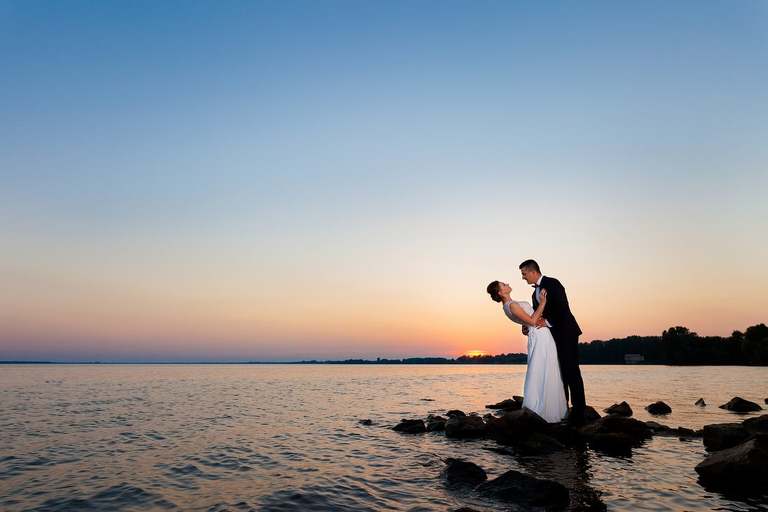 zdjecia slubne zywiec, romantyczny plener slubny, fotograf slubny bielsko, plener slubny w lesie slask, sesja slubna w lesie slask, plener slubny las slask, sesja slubna nad jeziorem slask, fotografia slubna slask, zdjecia slubne slask, fotografia slubna katowice, zdjecia slubne katowice, romantyczna sesja slubna slask, zdjecia slubne bielsko, fotografia slubna bielsko, oryginalny plener slubny, oryginalna sesja slubna, www.magiaobrazu.com, Anna i Jacek Bieniek,