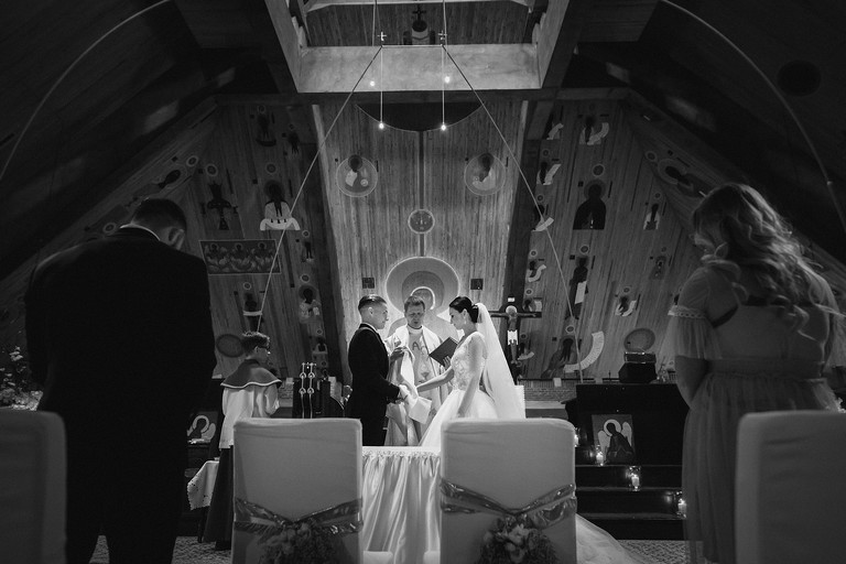 fotografia slubna tychy, zdjecia slubne tychy, wesele w hucie paprockiej, wesele huta paprocka tychy, fotograf slubny tychy, fotograf na wesele tychy, zdjecia slubne jastrzebie, fotografia slubna jastrzebie, fotograf slubny zory, zdjecia slubne zory, fotografia slubna katowice, zdjecia slubne katowice, fotograf slubny slask, slub w kosciele w tychach, fotografia slubna, zdjecia slubne bielsko, fotograf slubny bielsko, fotograf slubny cieszyn, fotografia slubna cieszyn, www.magiaobrazu.com, zdjecia slubne bielsko, fotografia slubna slask, zdjecia slubne zywiec, zdjecia slubne cieszyn, dwoch fotografow na slub, zdjecia slubne slask,