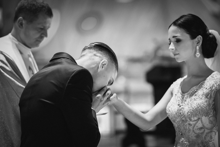 fotografia slubna tychy, zdjecia slubne tychy, wesele w hucie paprockiej, wesele huta paprocka tychy, fotograf slubny tychy, fotograf na wesele tychy, zdjecia slubne jastrzebie, fotografia slubna jastrzebie, fotograf slubny zory, zdjecia slubne zory, fotografia slubna katowice, zdjecia slubne katowice, fotograf slubny slask, slub w kosciele w tychach, fotografia slubna, zdjecia slubne bielsko, fotograf slubny bielsko, fotograf slubny cieszyn, fotografia slubna cieszyn, www.magiaobrazu.com, zdjecia slubne bielsko, fotografia slubna slask, zdjecia slubne zywiec, zdjecia slubne cieszyn, dwoch fotografow na slub, zdjecia slubne slask,