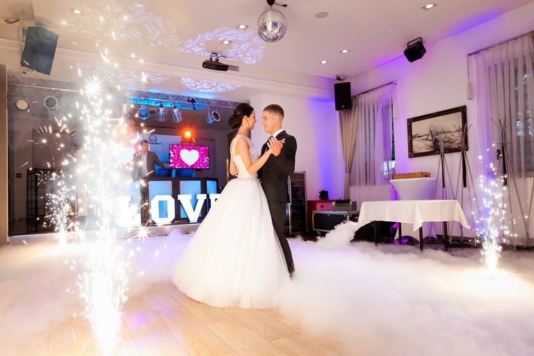 fotografia slubna tychy, zdjecia slubne tychy, wesele w hucie paprockiej, wesele huta paprocka tychy, fotograf slubny tychy, fotograf na wesele tychy, zdjecia slubne jastrzebie, fotografia slubna jastrzebie, fotograf slubny zory, zdjecia slubne zory, fotografia slubna katowice, zdjecia slubne katowice, fotograf slubny slask, slub w kosciele w tychach, fotografia slubna, zdjecia slubne bielsko, fotograf slubny bielsko, fotograf slubny cieszyn, fotografia slubna cieszyn, www.magiaobrazu.com, zdjecia slubne bielsko, fotografia slubna slask, zdjecia slubne zywiec, zdjecia slubne cieszyn, dwoch fotografow na slub, zdjecia slubne slask,