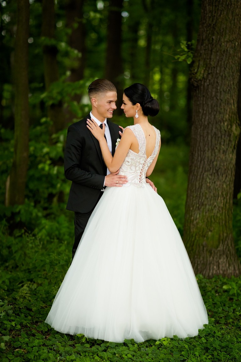 fotografia slubna tychy, zdjecia slubne tychy, wesele w hucie paprockiej, wesele huta paprocka tychy, fotograf slubny tychy, fotograf na wesele tychy, zdjecia slubne jastrzebie, fotografia slubna jastrzebie, fotograf slubny zory, zdjecia slubne zory, fotografia slubna katowice, zdjecia slubne katowice, fotograf slubny slask, slub w kosciele w tychach, fotografia slubna, zdjecia slubne bielsko, fotograf slubny bielsko, fotograf slubny cieszyn, fotografia slubna cieszyn, www.magiaobrazu.com, zdjecia slubne bielsko, fotografia slubna slask, zdjecia slubne zywiec, zdjecia slubne cieszyn, dwoch fotografow na slub, zdjecia slubne slask,