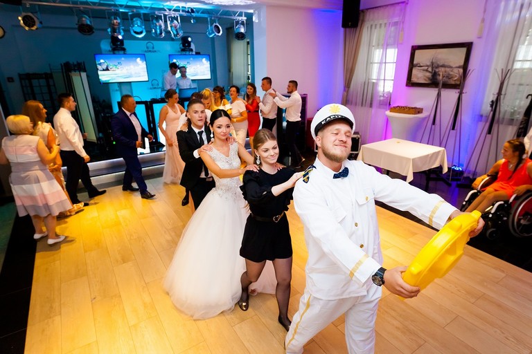 fotografia slubna tychy, zdjecia slubne tychy, wesele w hucie paprockiej, wesele huta paprocka tychy, fotograf slubny tychy, fotograf na wesele tychy, zdjecia slubne jastrzebie, fotografia slubna jastrzebie, fotograf slubny zory, zdjecia slubne zory, fotografia slubna katowice, zdjecia slubne katowice, fotograf slubny slask, slub w kosciele w tychach, fotografia slubna, zdjecia slubne bielsko, fotograf slubny bielsko, fotograf slubny cieszyn, fotografia slubna cieszyn, www.magiaobrazu.com, zdjecia slubne bielsko, fotografia slubna slask, zdjecia slubne zywiec, zdjecia slubne cieszyn, dwoch fotografow na slub, zdjecia slubne slask,