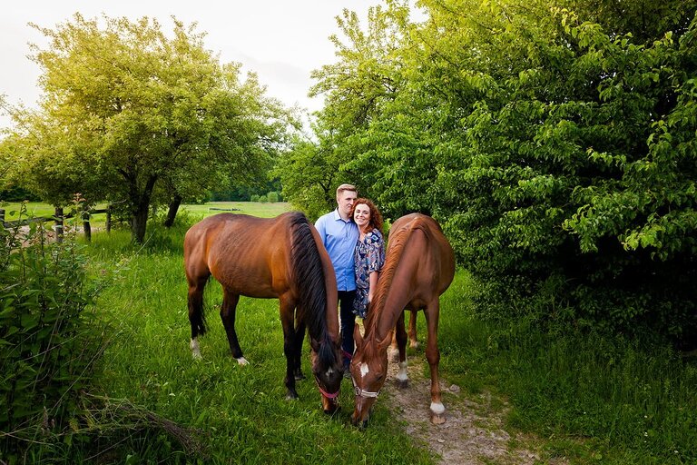 sesja narzeczenska pszczyna, sesja narzeczenska z koniami, plener z koniami, plener narzeczenski pszczyna, sesja narzeczenska w pszczynie, sesje narzeczenskie slask, zdjecia narzeczenskie slask, sesja zareczynowa slask, zdjecia zareczynowe slask, www.magiaobrazu.com, fotografia slubna slask, fotograf slubny krakow, zdjecia przedslubne slask, fotografia slubna slask, romantyczna sesja narzeczenska, engagement session, prewedding photosession,