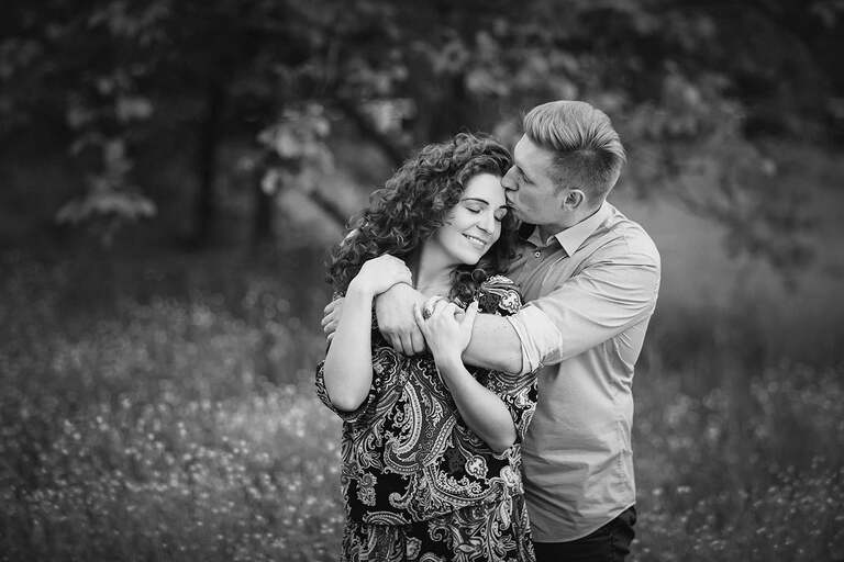 sesja narzeczenska pszczyna, sesja narzeczenska z koniami, plener z koniami, plener narzeczenski pszczyna, sesja narzeczenska w pszczynie, sesje narzeczenskie slask, zdjecia narzeczenskie slask, sesja zareczynowa slask, zdjecia zareczynowe slask, www.magiaobrazu.com, fotografia slubna slask, fotograf slubny krakow, zdjecia przedslubne slask, fotografia slubna slask, romantyczna sesja narzeczenska, engagement session, prewedding photosession,