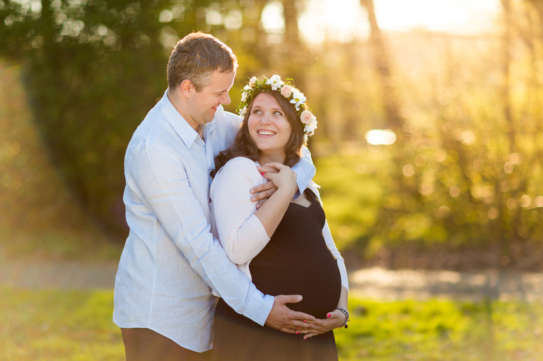 sesja brzuszkowa pszczyna, sesje brzuszkowe pszczyna, fotografia ciazowa pszczyna, sesje ciazowe pszczyna, sesja ciazowa pszczyna, sesje ciazowe slask, sesja ciazowa w plenerze, plenerowa sesja brzuszkowa, sesje rodzinne pszczyna, sesja rodzinna bielsko, fotografia rodzinna slask, zdjecia portretowe pszczyna, sesja portretowa bielsko, zdjecia w plenerze bielsko, rodzina w plenerze slask, fotografia rodzinna bielsko-biala, fotografia rodzinna slask, zdjecia ludzi slask, zdjecia dla rodzin, fotograf fotograf rodzinny slask, fotograf czechowice, fotografia bielsko, zdjecia slask, www.magiaobrazu.com,