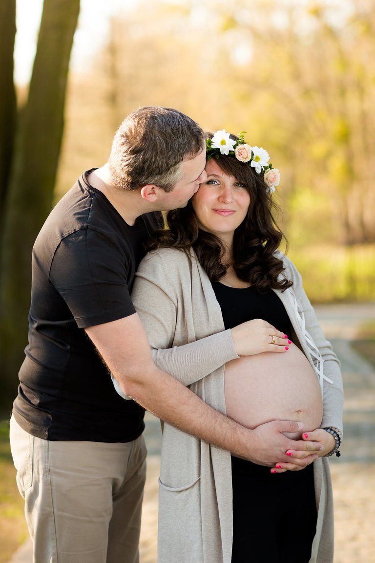 sesja brzuszkowa pszczyna, sesje brzuszkowe pszczyna, fotografia ciazowa pszczyna, sesje ciazowe pszczyna, sesja ciazowa pszczyna, sesje ciazowe slask, sesja ciazowa w plenerze, plenerowa sesja brzuszkowa, sesje rodzinne pszczyna, sesja rodzinna bielsko, fotografia rodzinna slask, zdjecia portretowe pszczyna, sesja portretowa bielsko, zdjecia w plenerze bielsko, rodzina w plenerze slask, fotografia rodzinna bielsko-biala, fotografia rodzinna slask, zdjecia ludzi slask, zdjecia dla rodzin, fotograf fotograf rodzinny slask, fotograf czechowice, fotografia bielsko, zdjecia slask, www.magiaobrazu.com,