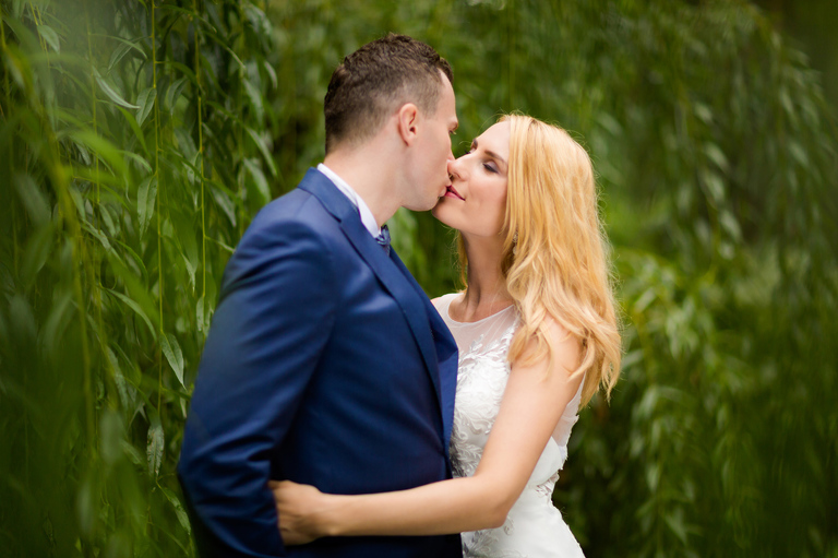 zdjecia slubne zywiec, romantyczny plener slubny, plener slubny beskidy, sesja slubna beskidy, fotograf slubny slask, fotografia slubna zywiec, fotograf slubny bielsko, sesja slubna nad jeziorem slask, fotografia slubna slask, zdjecia slubne slask, fotografia slubna katowice, zdjecia slubne katowice, romantyczna sesja slubna slask, zdjecia slubne bielsko, fotografia slubna bielsko, oryginalny plener slubny, oryginalna sesja slubna, www.magiaobrazu.com, Anna i Jacek Bieniek,