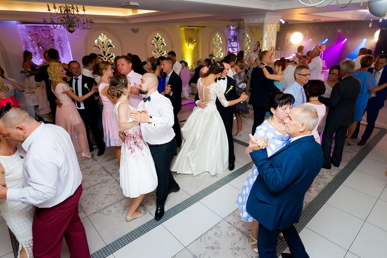 fotografia slubna rybnik, zdjecia slubne rybnik, fotograf slubny rybnik, fotograf na wesele rybnik, zdjecia slubne jastrzebie, fotografia slubna jastrzebie, fotograf slubny zory, zdjecia slubne zory, fotografia slubna katowice, zdjecia slubne katowice, fotograf slubny slask, slub w kosciele w swierklanach, fotografia slubna, zdjecia slubne bielsko, fotograf slubny bielsko, fotograf slubny cieszyn, fotografia slubna cieszyn, www.magiaobrazu.com, zdjecia slubne bielsko, fotografia slubna slask, zdjecia slubne zywiec, zdjecia slubne cieszyn, dwoch fotografow na slub, zdjecia slubne slask,