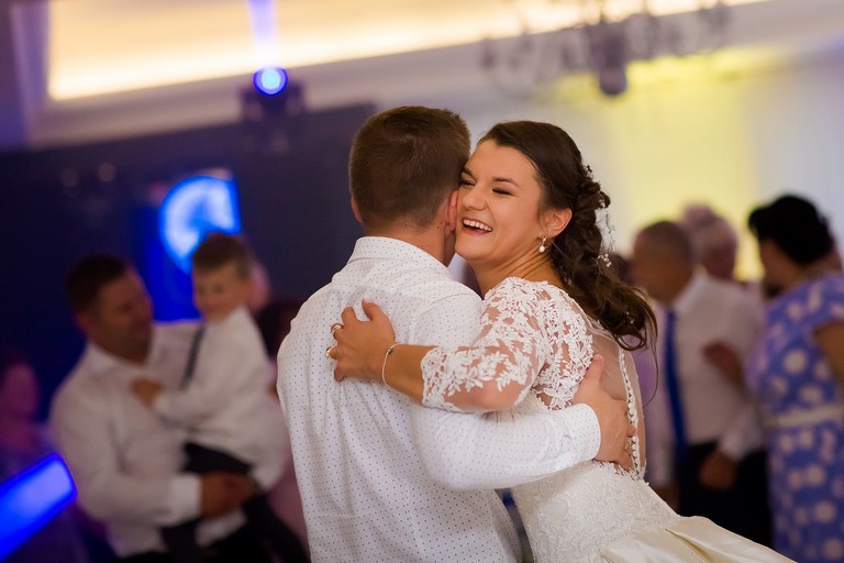 fotografia slubna rybnik, zdjecia slubne rybnik, fotograf slubny rybnik, fotograf na wesele rybnik, zdjecia slubne jastrzebie, fotografia slubna jastrzebie, fotograf slubny zory, zdjecia slubne zory, fotografia slubna katowice, zdjecia slubne katowice, fotograf slubny slask, slub w kosciele w swierklanach, fotografia slubna, zdjecia slubne bielsko, fotograf slubny bielsko, fotograf slubny cieszyn, fotografia slubna cieszyn, www.magiaobrazu.com, zdjecia slubne bielsko, fotografia slubna slask, zdjecia slubne zywiec, zdjecia slubne cieszyn, dwoch fotografow na slub, zdjecia slubne slask,