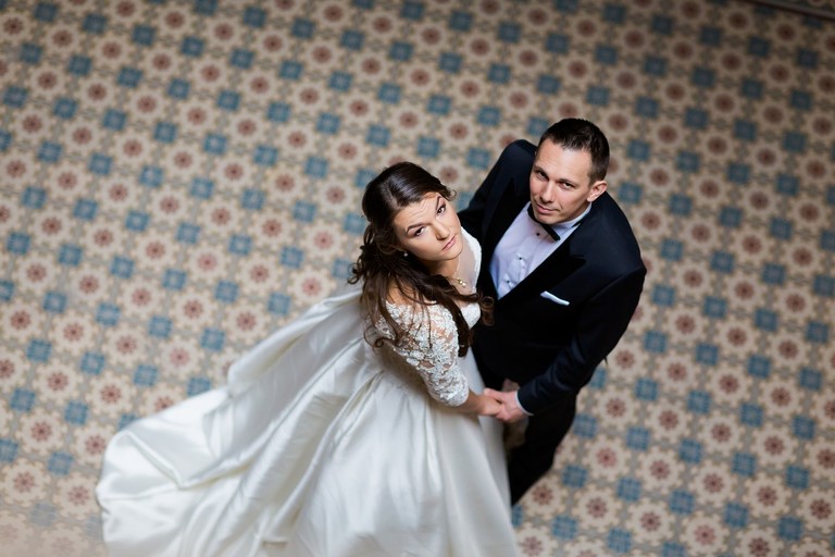 sesja slubna w palacu, plener slubny krowiarki, plener slubny w palacu w krowiarkach, sesja slubna krowiarki, klimatyczna sesja slubna w opuszczonym palacu krowiarki, fotografia slubna zory, zdjecia slubne zory, fotografia slubna rybnik, zdjecia slubne rybnik, fotograf slubny rybnik, zdjecia slubne jastrzebie, fotograf slubny jastrzebie zdroj, www.magiaobrazu.com, fotografia slubna, romantyczna sesja slubna, fotografia subna, fotograf slubny Krakow, fotografowie slubni, fotograf slask,dwoch fotografow na slub, Anna i Jacek Bieniek, zdjecia slubne slask,