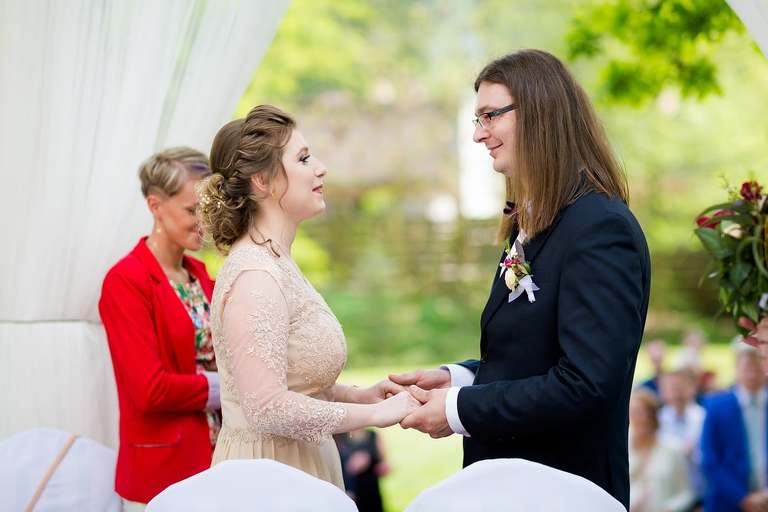 slub w plenerze slask, plenerowy slub slask, fotografia slubna rybnik, zdjecia slubne rybnik, fotograf slubny slask, zdjecia slubne katowice, slub w hotelu korona rybnik, fotografia slubna slask, zdjecia slubne bielsko, fotografia slubna katowice, fotograf slubny bielsko, zdjecia slubne slask, wesele w hotelu korona w rybniku, zdjecia slubne rybnik, slub w plenerze na slasku, dwoch fotografow na slub, fotografia slubna krakow, hotel korona rybnik