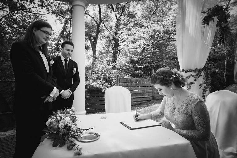 slub w plenerze slask, plenerowy slub slask, fotografia slubna rybnik, zdjecia slubne rybnik, fotograf slubny slask, zdjecia slubne katowice, slub w hotelu korona rybnik, fotografia slubna slask, zdjecia slubne bielsko, fotografia slubna katowice, fotograf slubny bielsko, zdjecia slubne slask, wesele w hotelu korona w rybniku, zdjecia slubne rybnik, slub w plenerze na slasku, dwoch fotografow na slub, fotografia slubna krakow, hotel korona rybnik