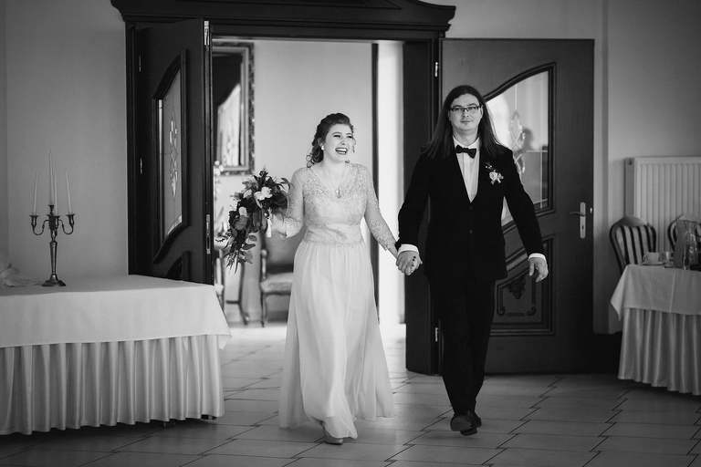 slub w plenerze slask, plenerowy slub slask, fotografia slubna rybnik, zdjecia slubne rybnik, fotograf slubny slask, zdjecia slubne katowice, slub w hotelu korona rybnik, fotografia slubna slask, zdjecia slubne bielsko, fotografia slubna katowice, fotograf slubny bielsko, zdjecia slubne slask, wesele w hotelu korona w rybniku, zdjecia slubne rybnik, slub w plenerze na slasku, dwoch fotografow na slub, fotografia slubna krakow, hotel korona rybnik