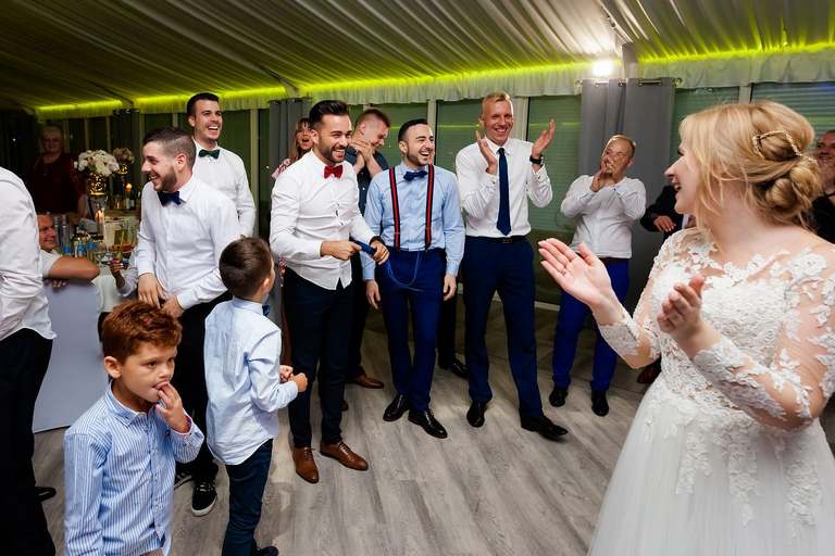 fotografia slubna szczyrk, zdjecia slubne szczyrk, slub w kosciele na gorce w szczyrku, wesele w hotelu alpin szczyrk, hotel alpin szczyrk, kosciol na gorce szczyrk, wesele w alpinie, fotograf slubny zakopane, zdjecia slubne zakopane, fotografia slubna zakopane, zdjecia slubne bielsko, fotograf slubny bielsko, fotografia slubna cieszyn, www.magiaobrazu.com, zdjecia slubne bielsko, fotografia slubna slask, zdjecia slubne zywiec, zdjecia slubne cieszyn, dwoch fotografow na slub, zdjecia slubne slask,